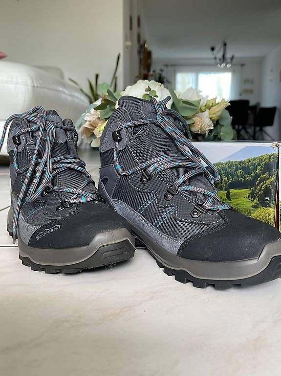 Damenschuhe: Wanderschuhe Frau – Gebraucht aus Frauenfeld von Zizou1104 1