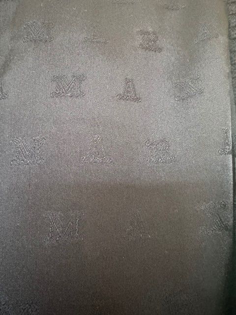 Max Mara Gilets & Westen: STRICKGILET VON MAXMARA – Gebraucht aus Wädenswil von MANU2222 2