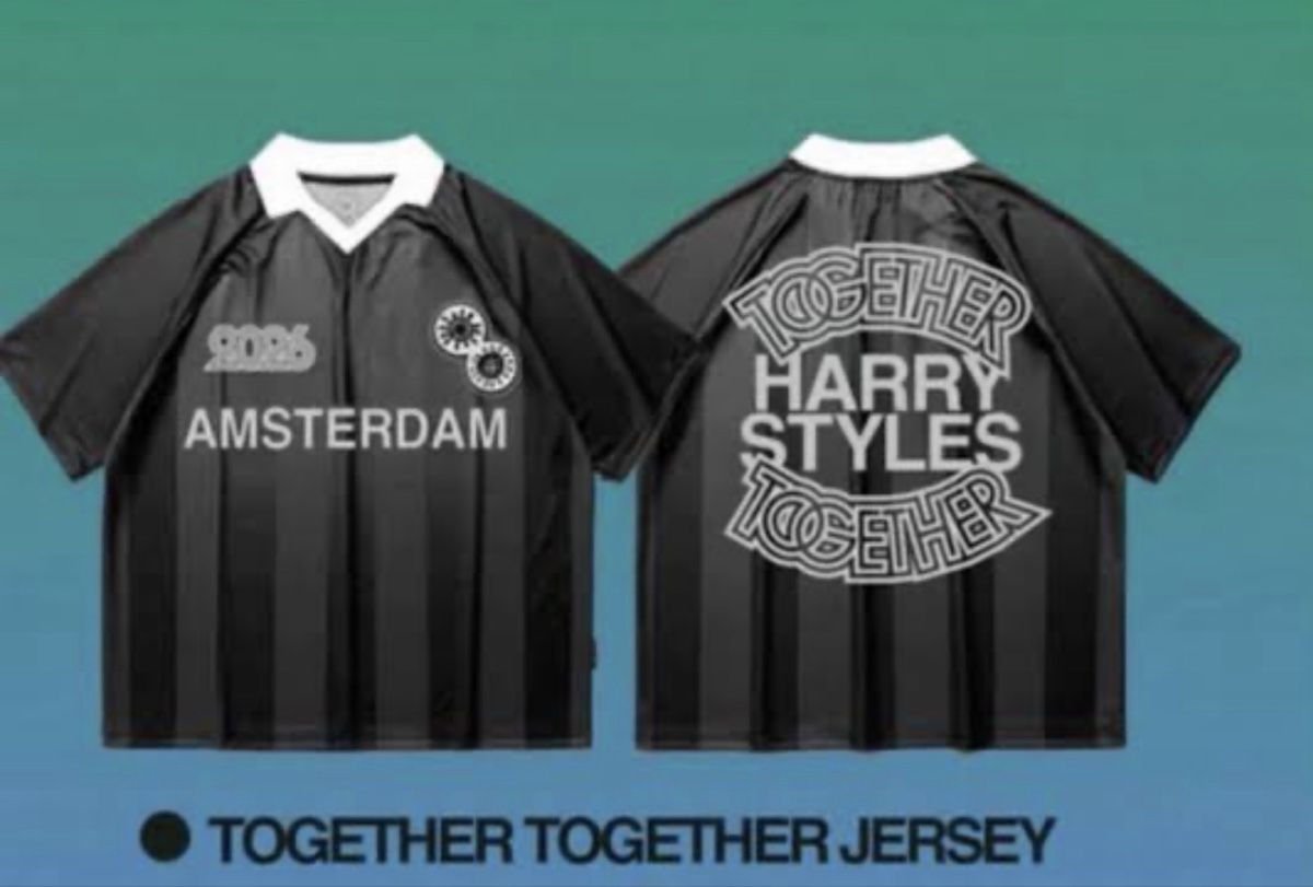 Canottiere & Pantaloni: Harry Styles Together Together Jersey Black – Nuovo e nell'imballaggio originale da Wil SG venduto da fab_gs8v