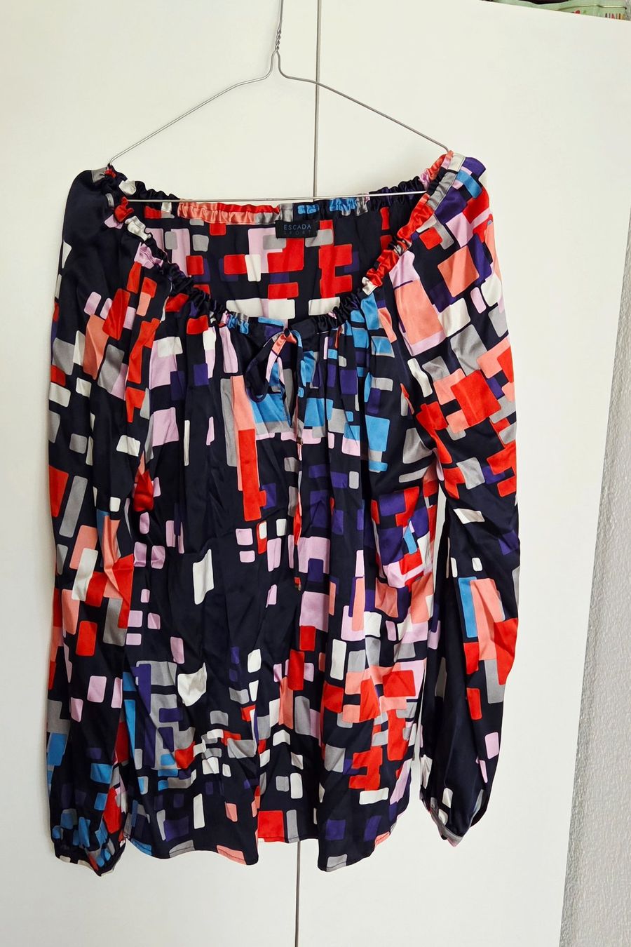 Escada Camicette: Escada Sport Bluse, Grösse M – Usato da Hellbühl venduto da Veci02