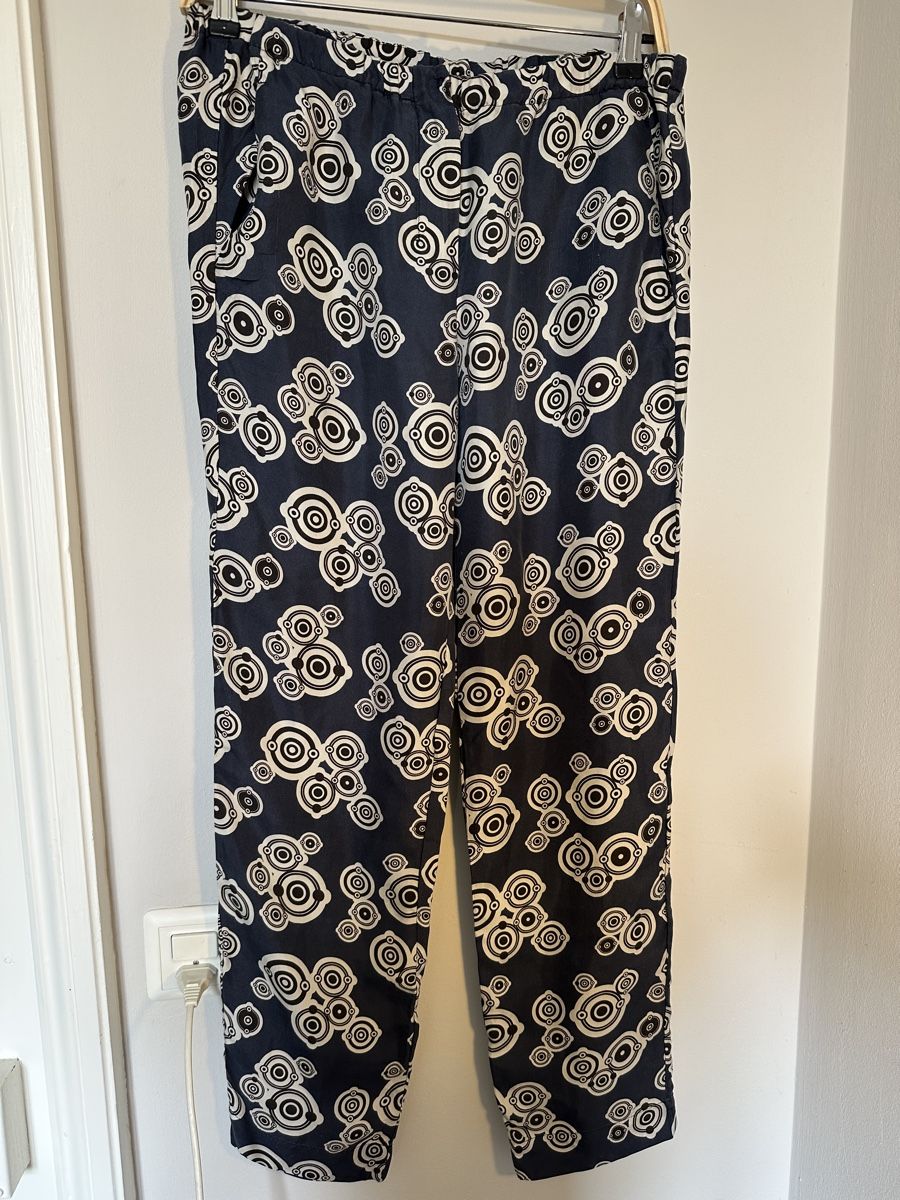 Max Mara Hosen: 'S MaxMara Hose  Seide S/M – Gebraucht aus Bern von Ibizaflow