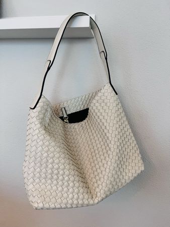 Handtasche weiss geflochten
