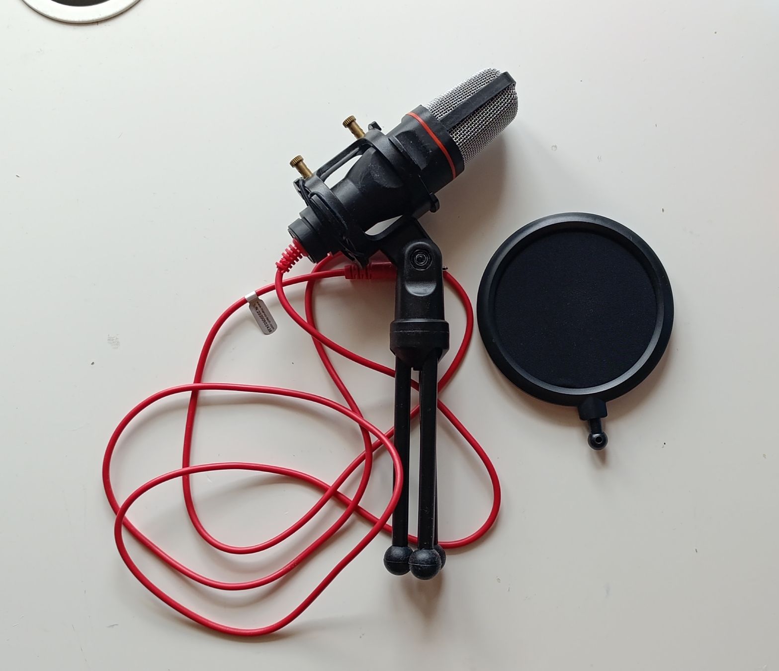Microfoni: USB Microphone with Stand and Pop Filter used – Usato da Weisslingen venduto da YuriiAG