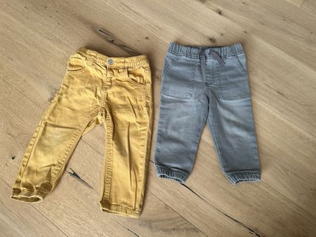 Hosen Gr. 74 / 80
