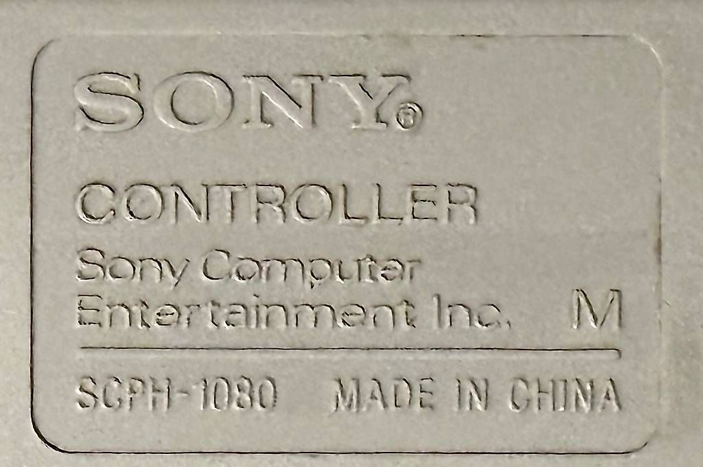 Sony Console: PLAYSTATION 1, PS1, VINTAGE, PAL, 1998, 2 CONTROLLER – Usato da Dachsen venduto da Sven_Jasper 7