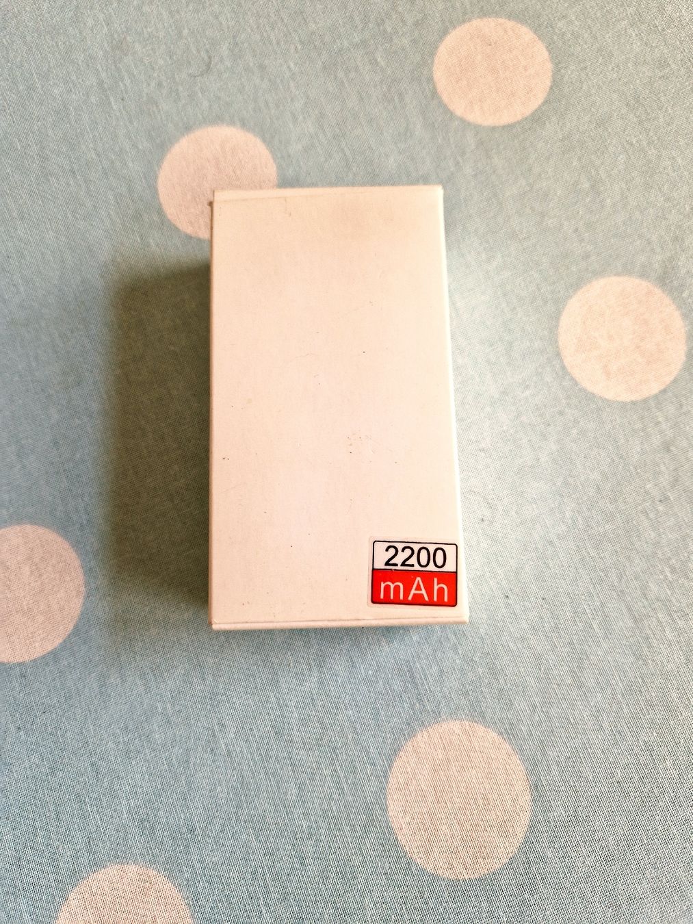 Ladegeräte: Power Bank 2200 mAh – Neu (gemäss Beschreibung) aus Undervelier von Tufitufi7