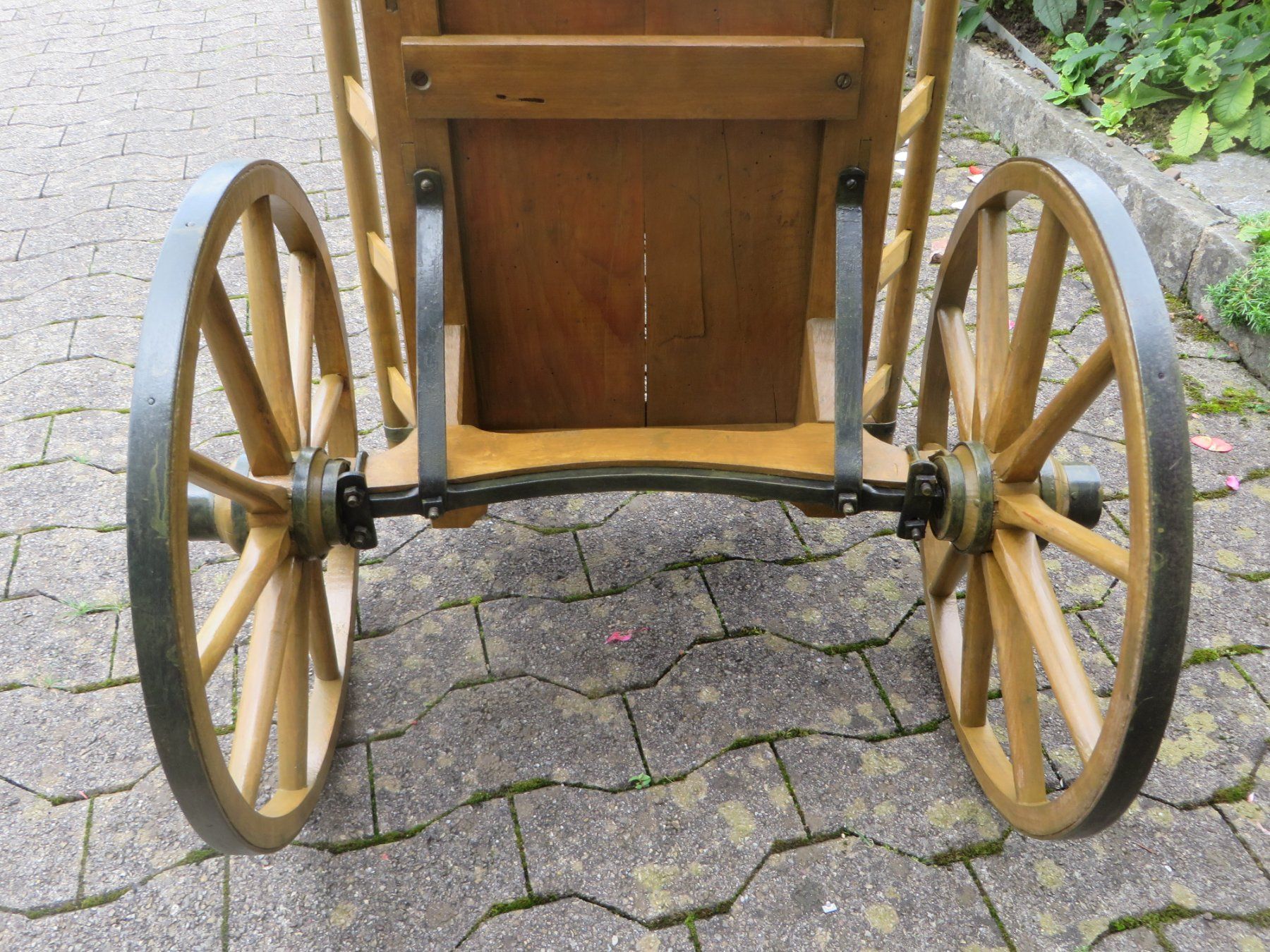 Carrelli di trasporto: Nr. 2 Neu restauriertes Leiterwägeli / Leiterwagen – Usato da Ermenswil venduto da lodero 6