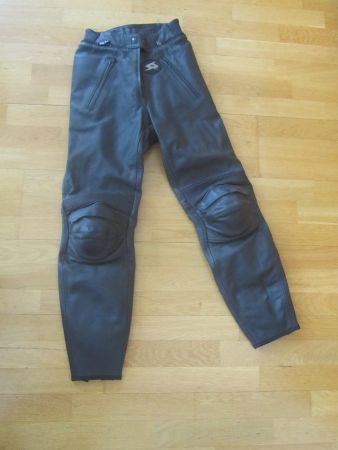 Lederhose Motorradhose Gr. 44 D / Top Zustand!
