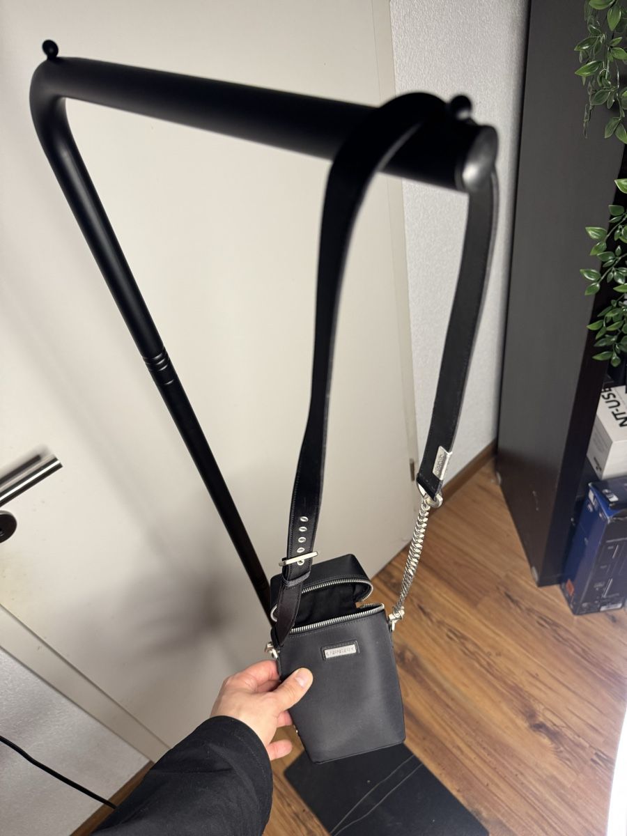 Represent Borse: Represent Crossbody Bag Schwarz – Nuovo (secondo la descrizione) da Niederrohrdorf venduto da Joel.S01 4