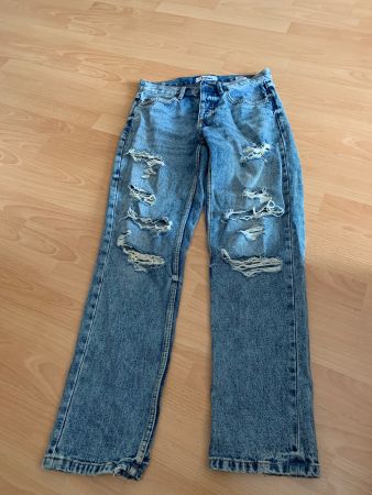 Joli jeans fsbn taille 28/30 ou 40
