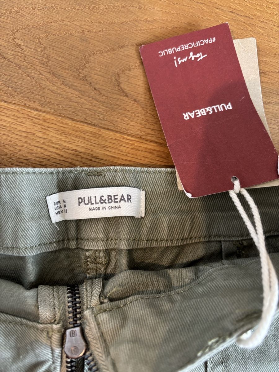 Gonne: Pull&Bear Skirt (M) – Nuovo (secondo la descrizione) da Männedorf venduto da giu_wm6d 1