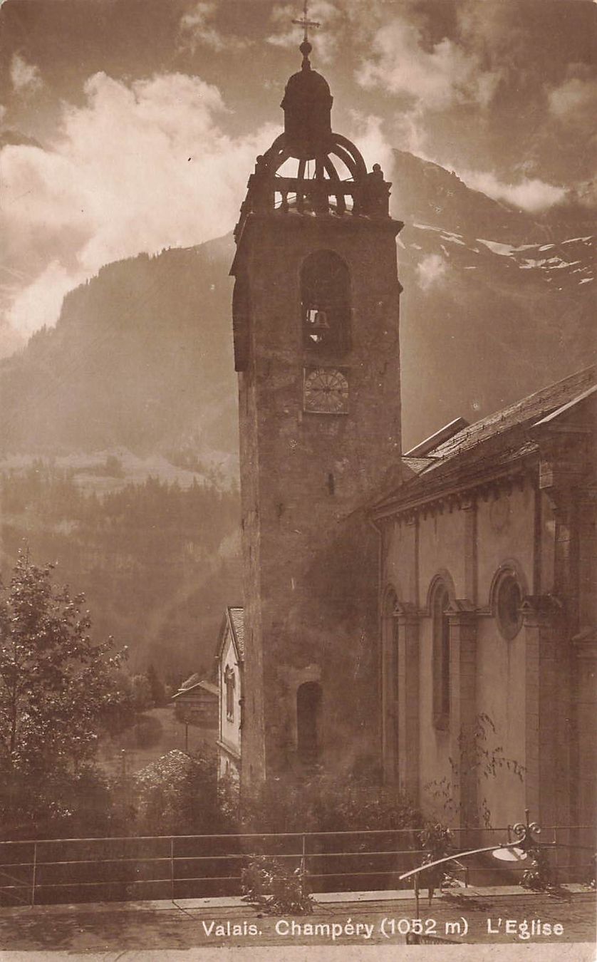 Cartoline postali: Champery VS Kirche Turm Dorf – Usato da Biasca venduto da Blenio71