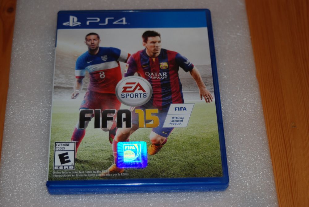PS4 Spiel Fifa 15 1