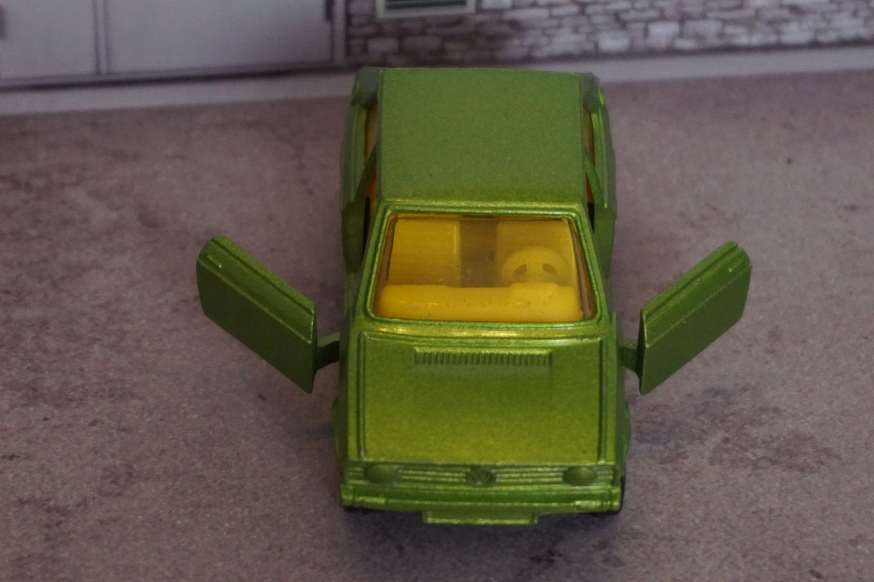 Corgi Toys Voitures modèles: Corgi VW Polo KULT TOP !!!!!!!!!!!!!!!! – D'occasion à Reiden par Doppeldecker69 4