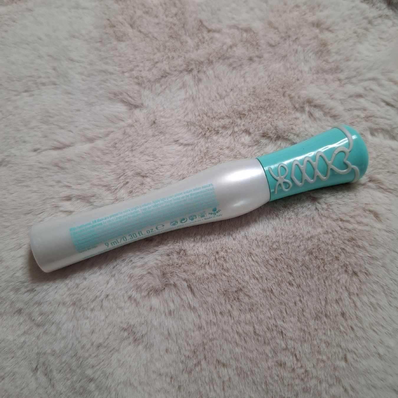 Make-up: Essence Lash Princess Mascara Primer – Gebraucht aus Pully von ssh_jym6 1