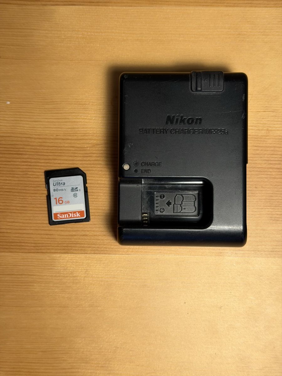 Nikon Fotocamera: Nikon D7500 Camera 18-105mm Lens Kit - Perfect Condition – Usato da Lausanne venduto da atr_v2dq 4