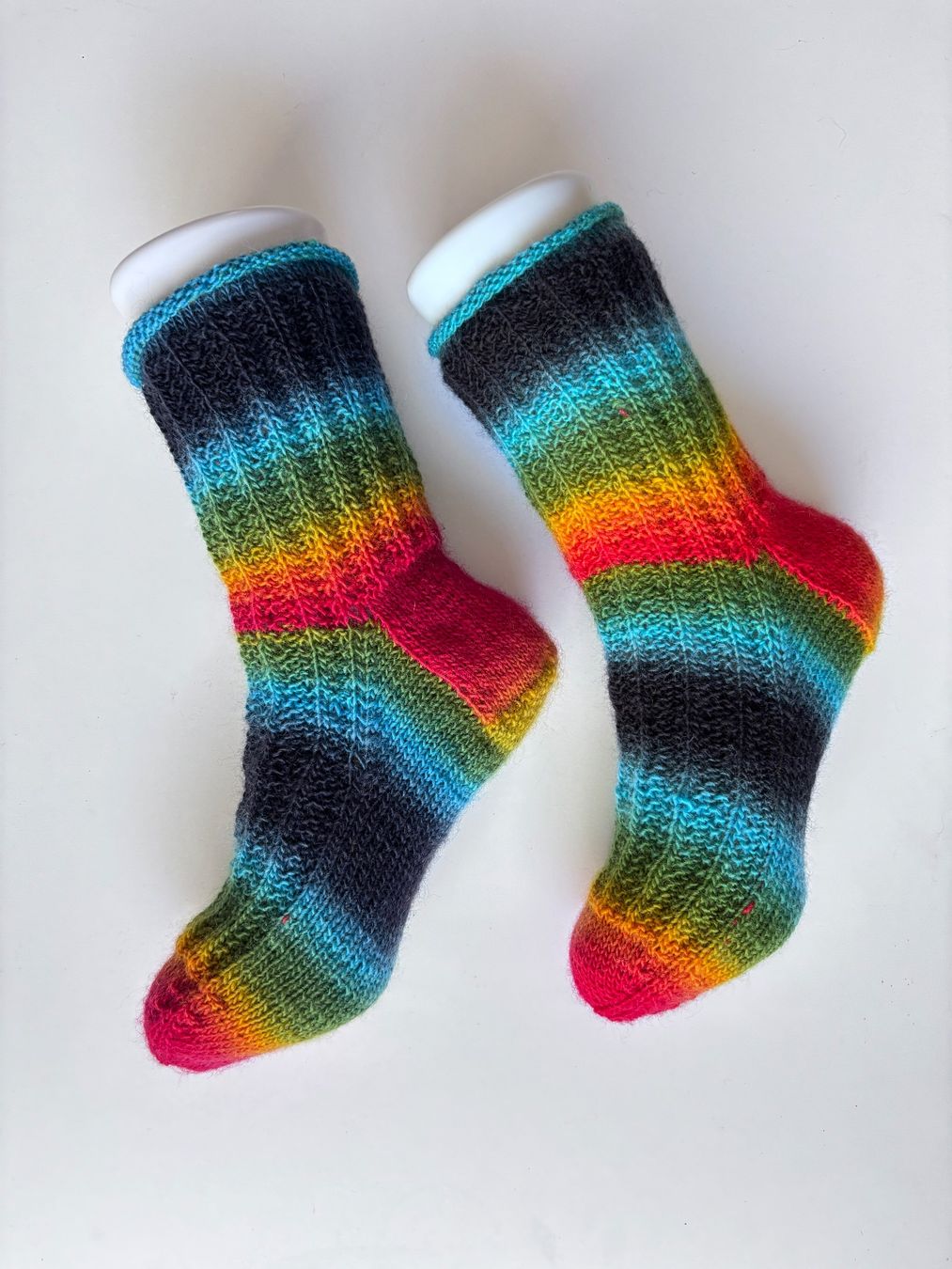 Socken: Weiche handgestrickte Socken, Grösse 38-39 – Neu und originalverpackt aus Fislisbach von handglismet 1
