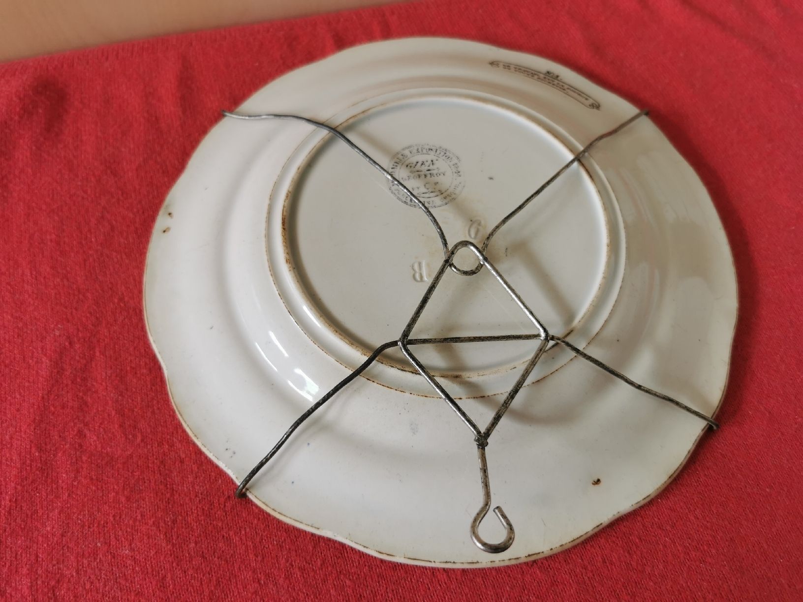 Teller: Given Gioffroy Antiques Wand Teller.  – Gebraucht aus Schlieren von vlalif 2