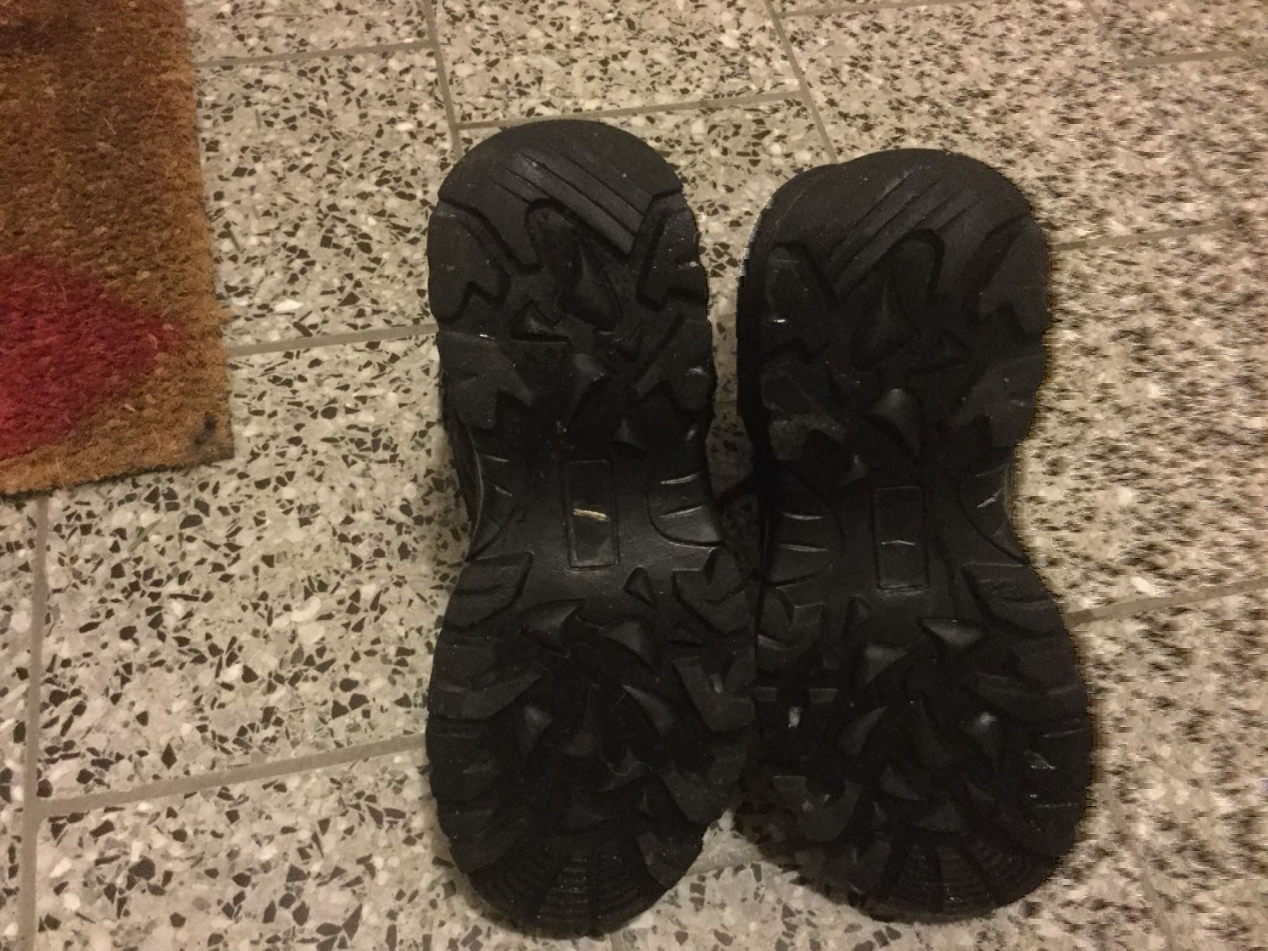 Scarpe per ragazzi: warme Winterstiefel – Usato da Horw venduto da Benny017 2