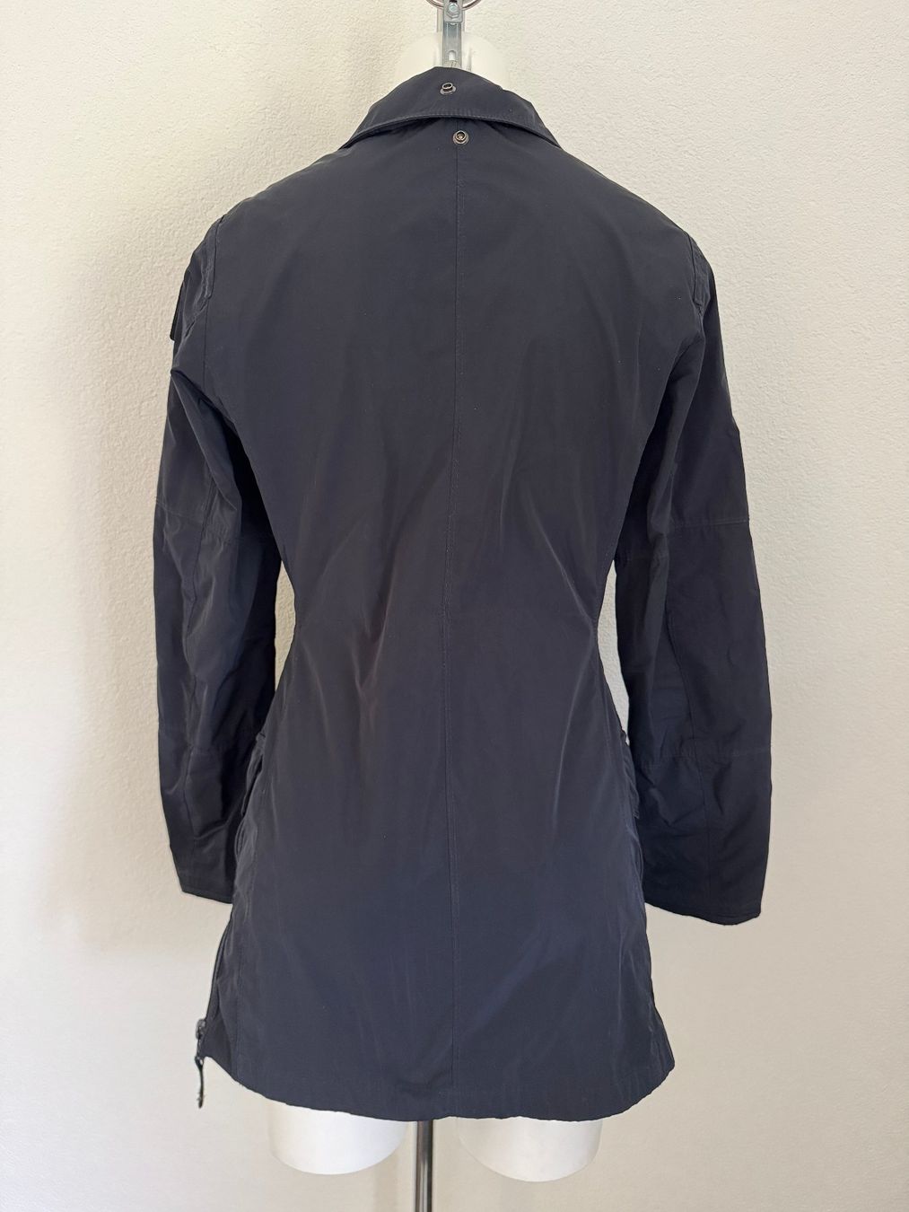 Parajumpers Giacche: PARAJUMPERS Übergangsjacke Gr S tailliert – Usato da Berg am Irchel venduto da Zweiti_Chance 5