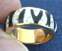 Ring Modeschmuck, wahrscheinlich edco, Emaille/Glassteine