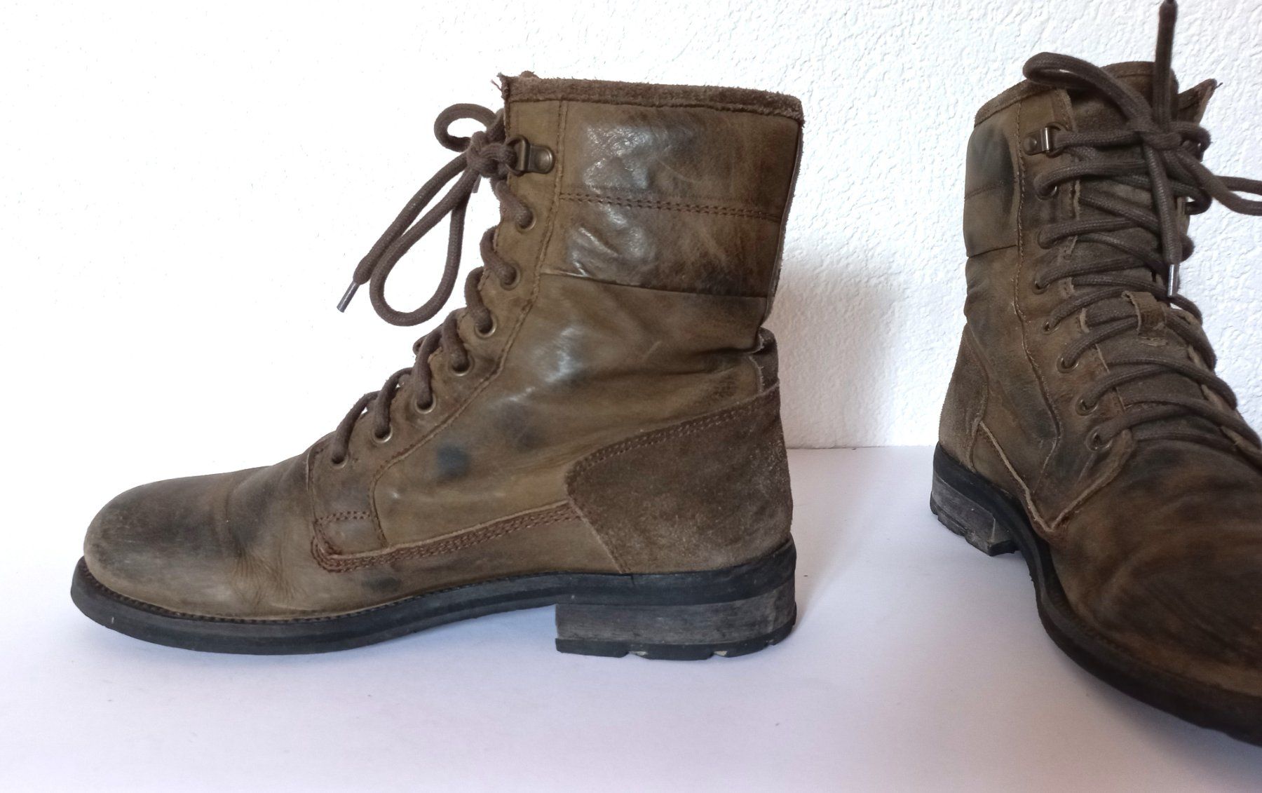 Scarpe da uomo: Yellow Cab Herren Boots Gr. 41 Nubuk – Usato da Bévilard venduto da belkin 3