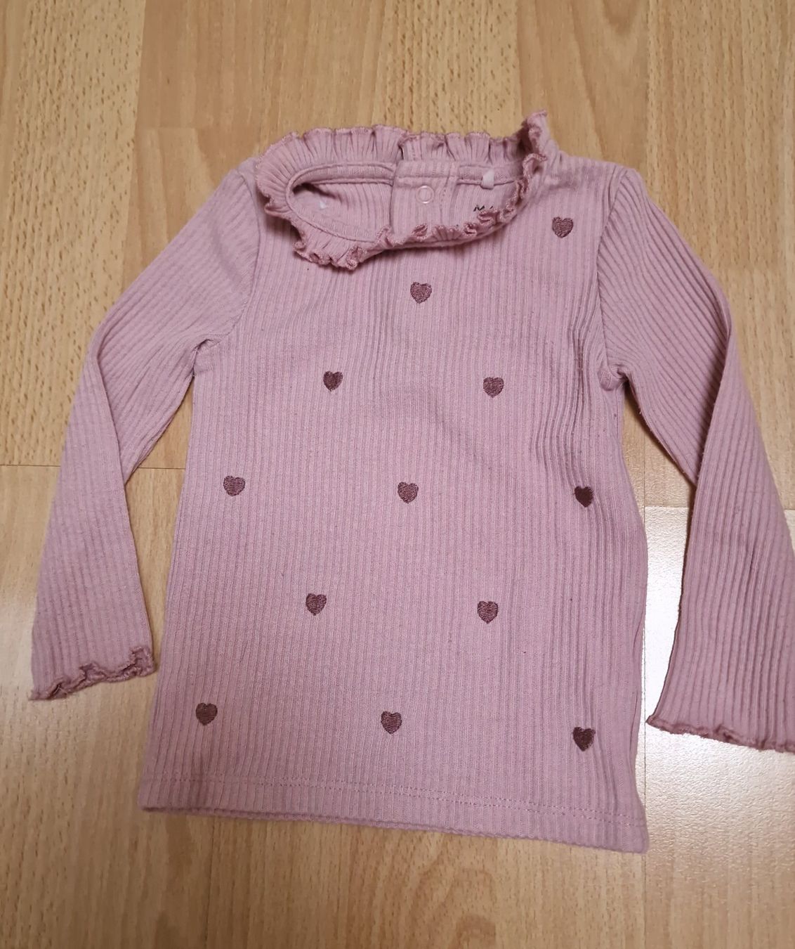 Pullover & Sweatshirts: Hübscher Herzli Pulli gr80 – Gebraucht aus Winterthur von Mmondeo