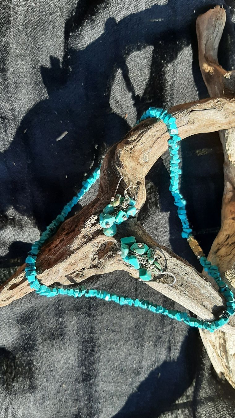 Altri gioielli: Set Collier und Ohrhänger aus echtem Türkis – Usato da Brütten venduto da spaduk