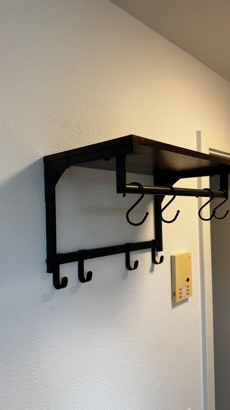 Garderobe: Garderobe mit Hutablage und Schuhgestell – Gebraucht aus Zürich von riedejo 1