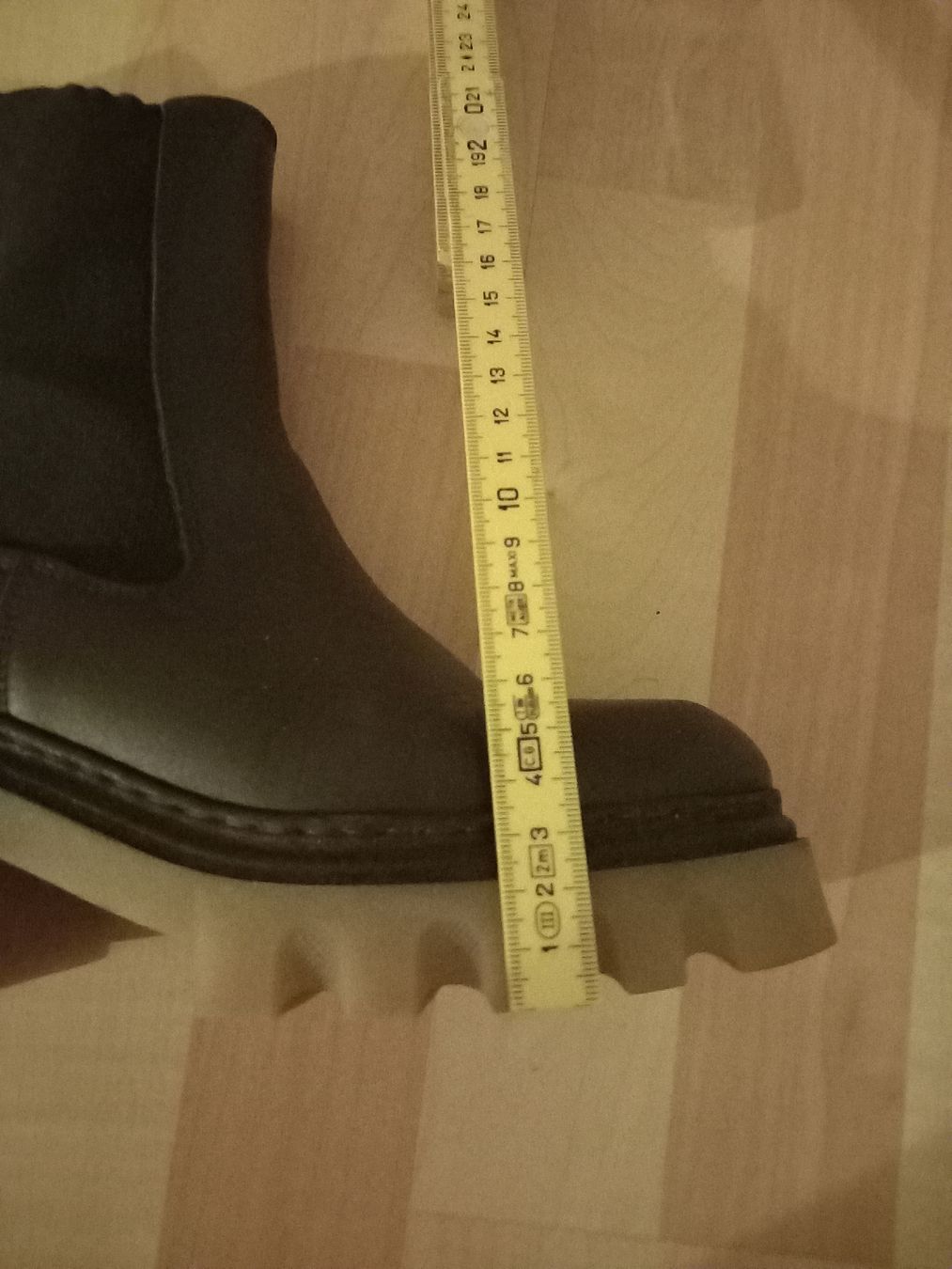 Tamaris Scarpe da donna: Stiefeletten, Leder, TAMARIS, 37 – Usato da Wanzwil venduto da lonelybeachhouse 4