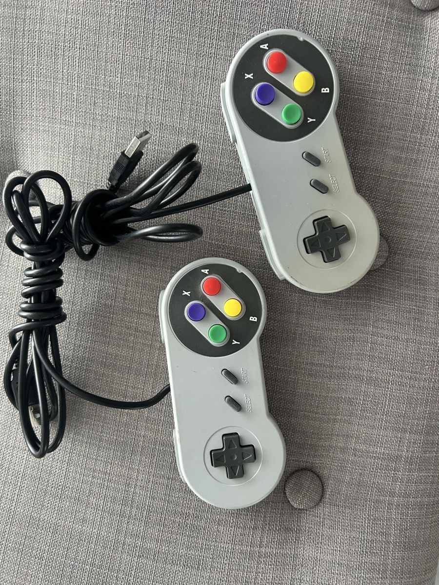 Nintendo Console: Nintendo Snes mini 2 kontroller – Usato da Oftringen venduto da Breza22 2