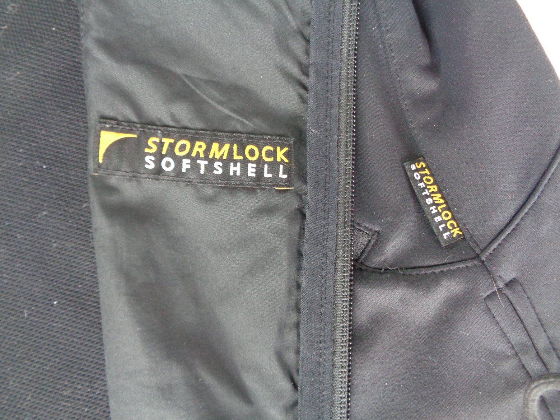 Jacken: Damenjacke Jack Wolfskin Stormlock Softshell Gr. 40 – Gebraucht aus Chur von omonia 4