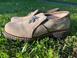 Trachtenschuhe  mit  Edelweiss Gr. 37 neu