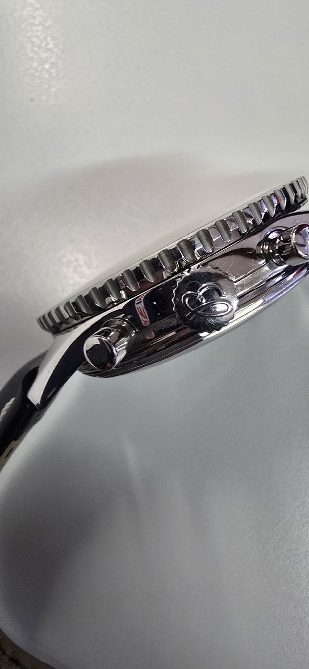 Breitling Uhren: Breitling Old Navitimer – Gebraucht aus Hohenrain von and_mk8q 4