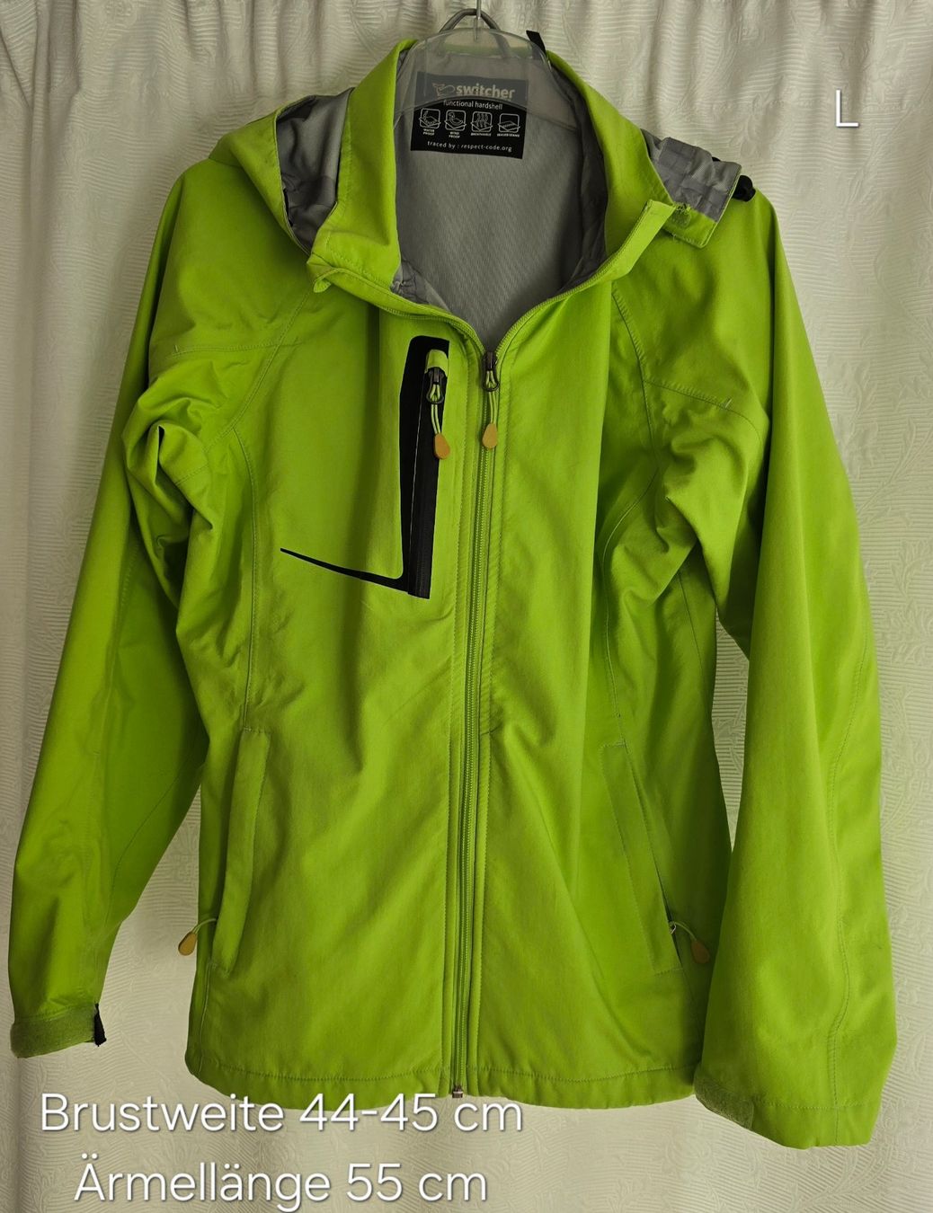 Switcher Jacken: Switcher Regenjacke, neongrün, Grösse L – Gebraucht aus Meggen von everydaysale