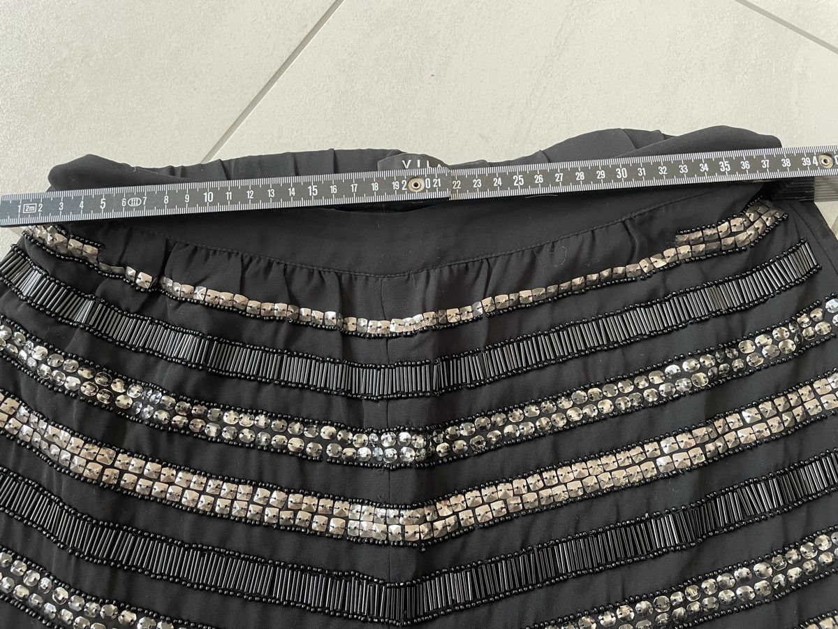 Pantaloni: Lässige kurze Hose Gr M Vila – Usato da Rüti ZH venduto da kar_xx9l 1