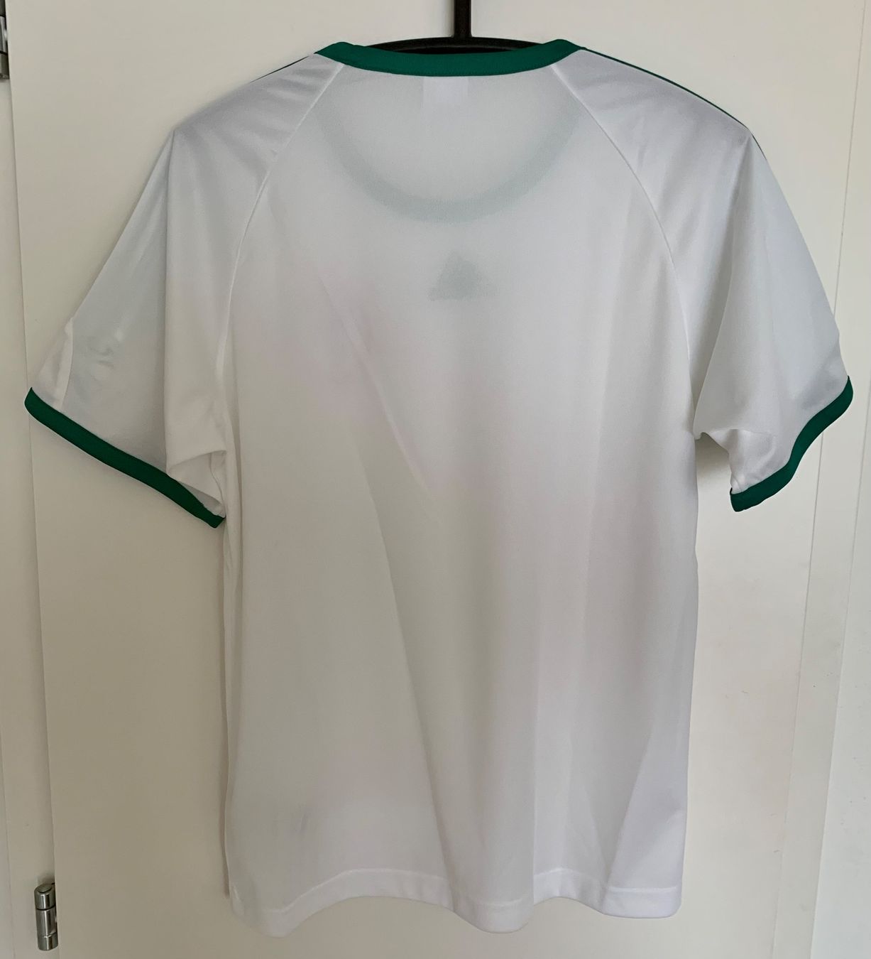 Adidas Canottiere & Pantaloni: Adidas Nigeria Trainingsshirt – Usato da Zürich venduto da Fieber 2
