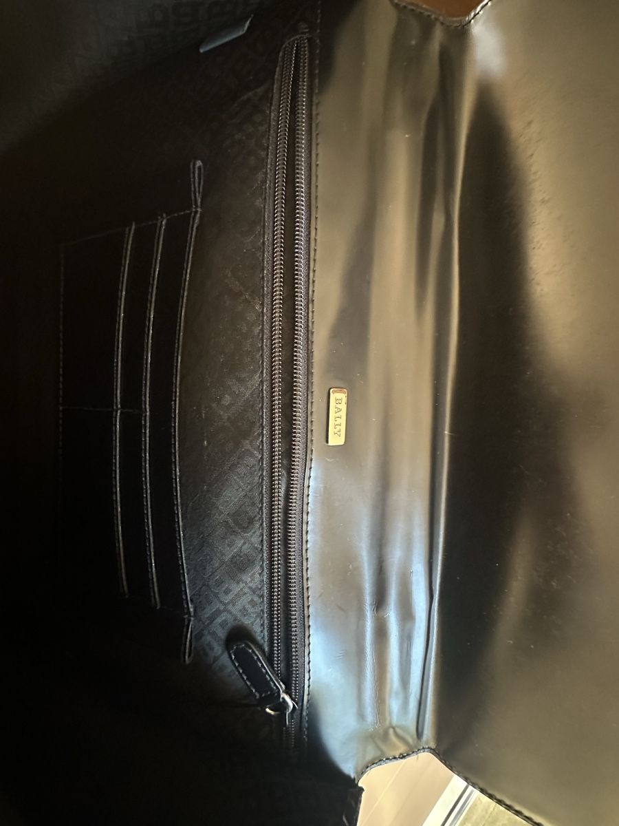 Bally Valigie & Borse: Mappe aus reinem Leder von Bally – Usato da Schlieren venduto da lha_c6g7 5