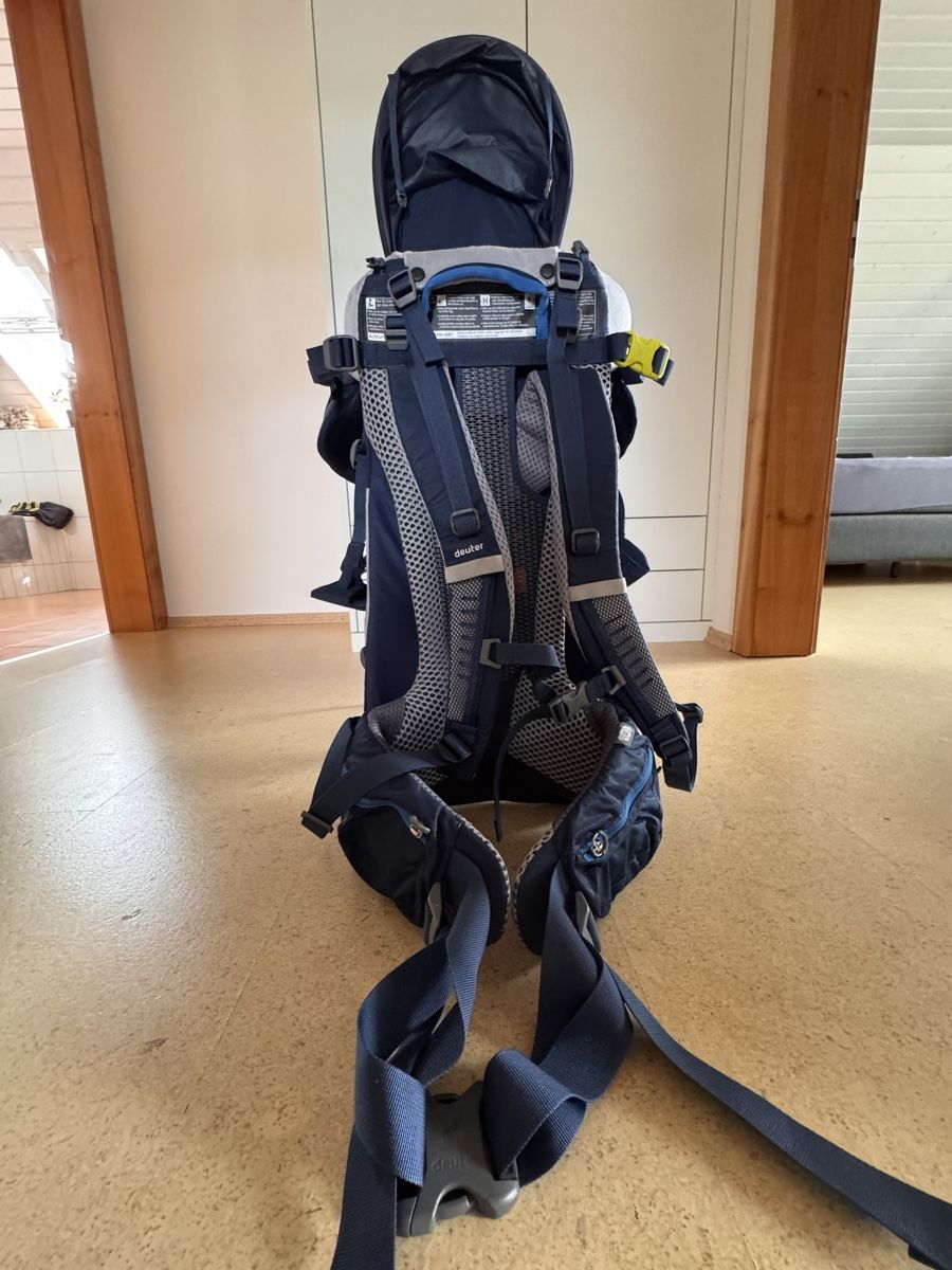 Sacs & sacs à dos: Deuter Kid Comfort  – Neuf avec emballage d'origine à Buttwil par cpi_q5sp 1