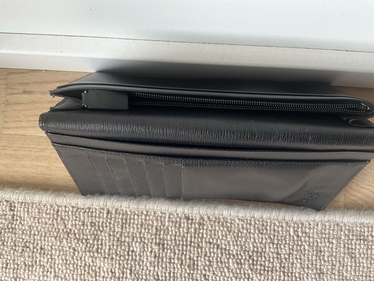 Montblanc Portafogli: Montblanc, Brieftasche, schwarz, – Usato da Seon venduto da Trail 3