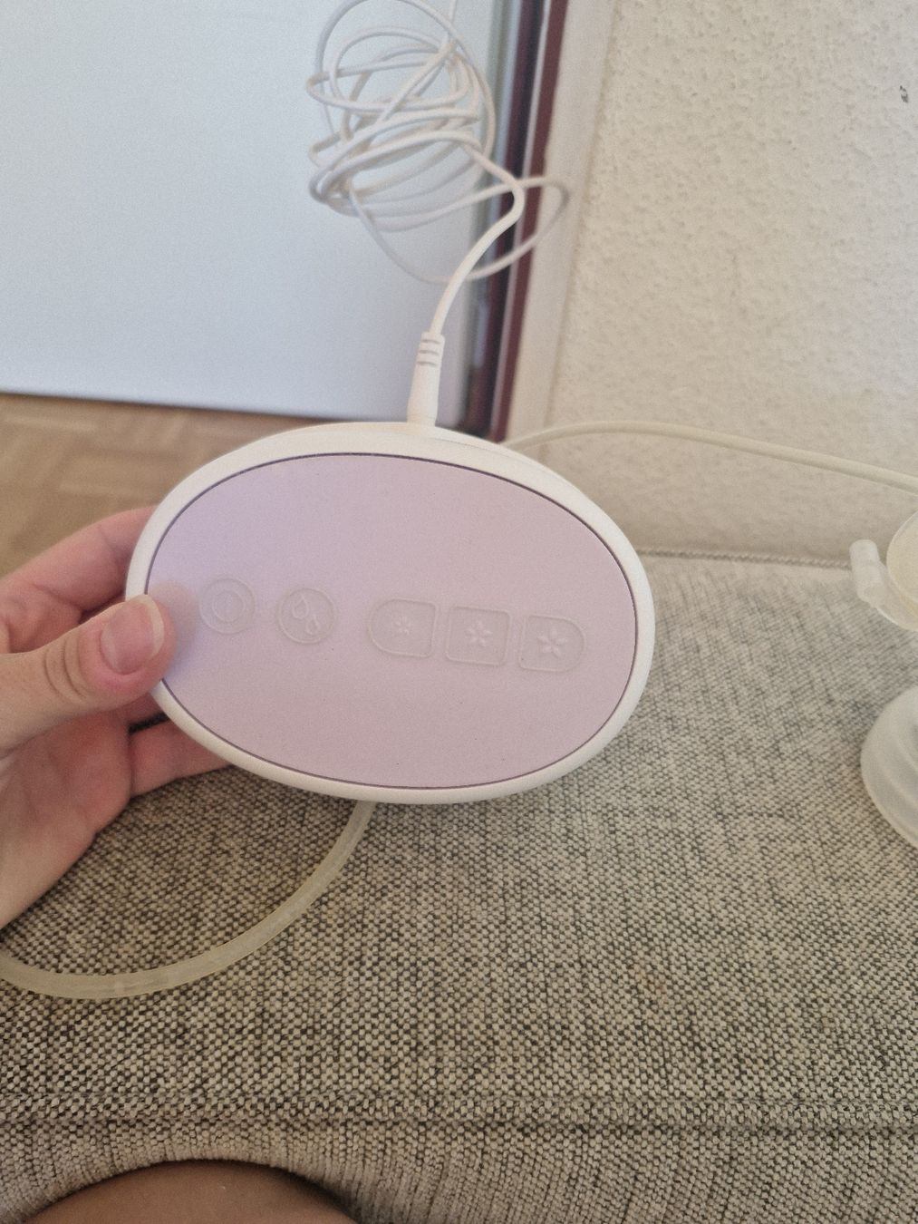Philips Accessori per l’allattamento: Elektrische Milchpumpe Avent  – Usato da Winterthur venduto da TeresaDb 1