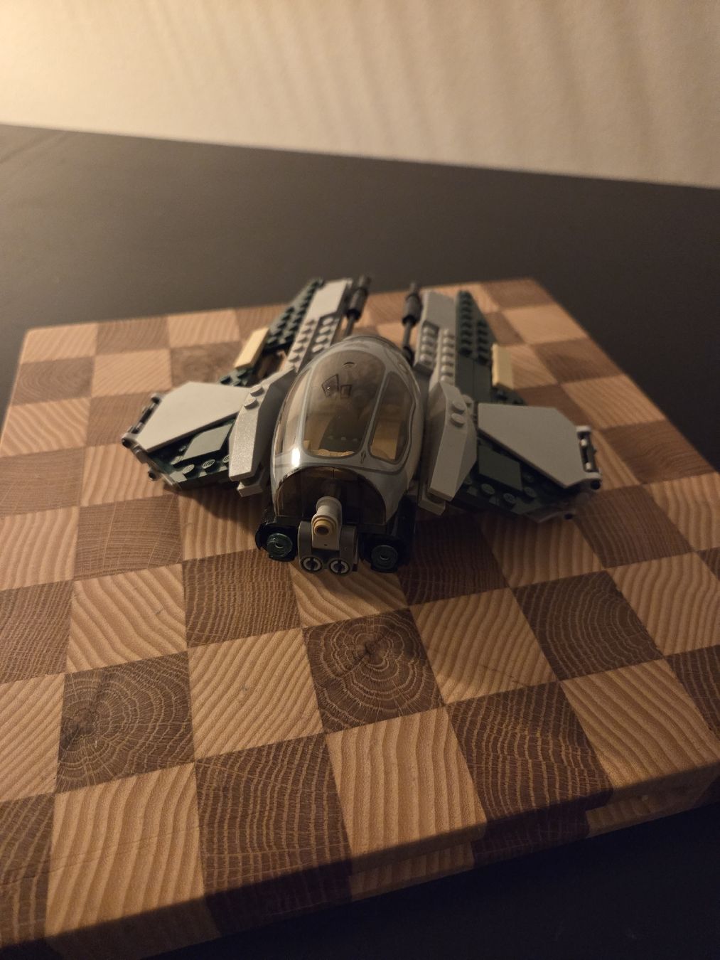 Lego Giocattoli: Lego Star Wars Jedi Interceptor 9494 – Usato da Basel venduto da rou_2dyg 3