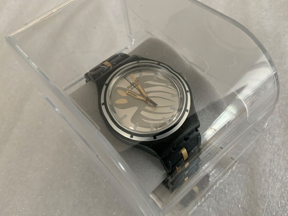 Swatch Montres: Swatch James Bond BLOFELD / ON HER MAJESTY'S SECRET SERVICE – Neuf avec emballage d'origine à Wettswil par rotonda 6