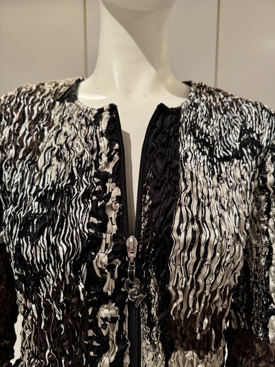 Top: Blouse soirée dame 40 – Nuovo (secondo la descrizione) da Genève venduto da flocon06 1