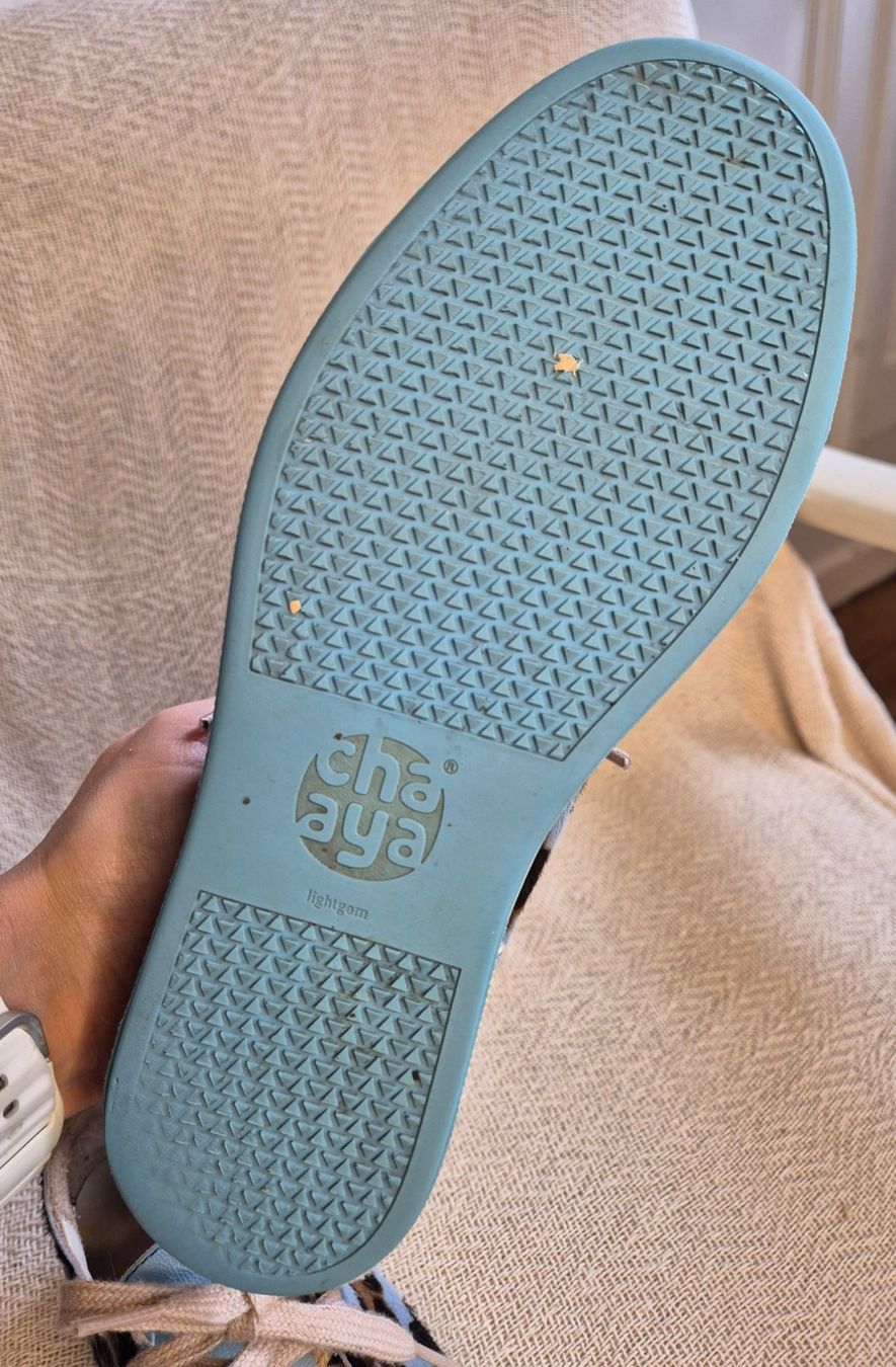 Scarpe da donna: Turnschuhe mit Fell chaaya – Usato da Leissigen venduto da ali_k9v8 7
