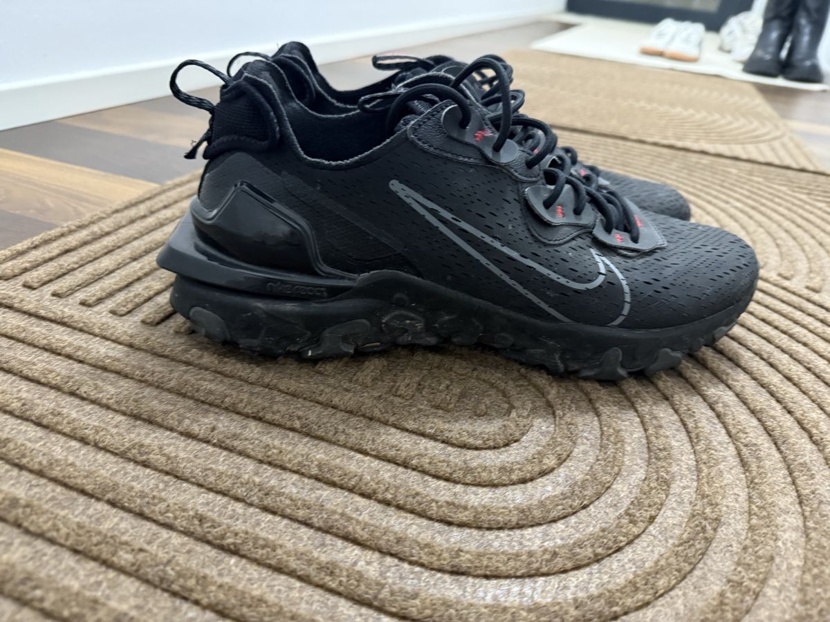Nike Scarpe da uomo: Nike React Vision Utility - Top Zustand! – Usato da Marbach SG venduto da ems_45 1