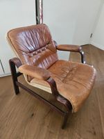 Schöner Relaxsessel mit Ottoman, gut gebraucht