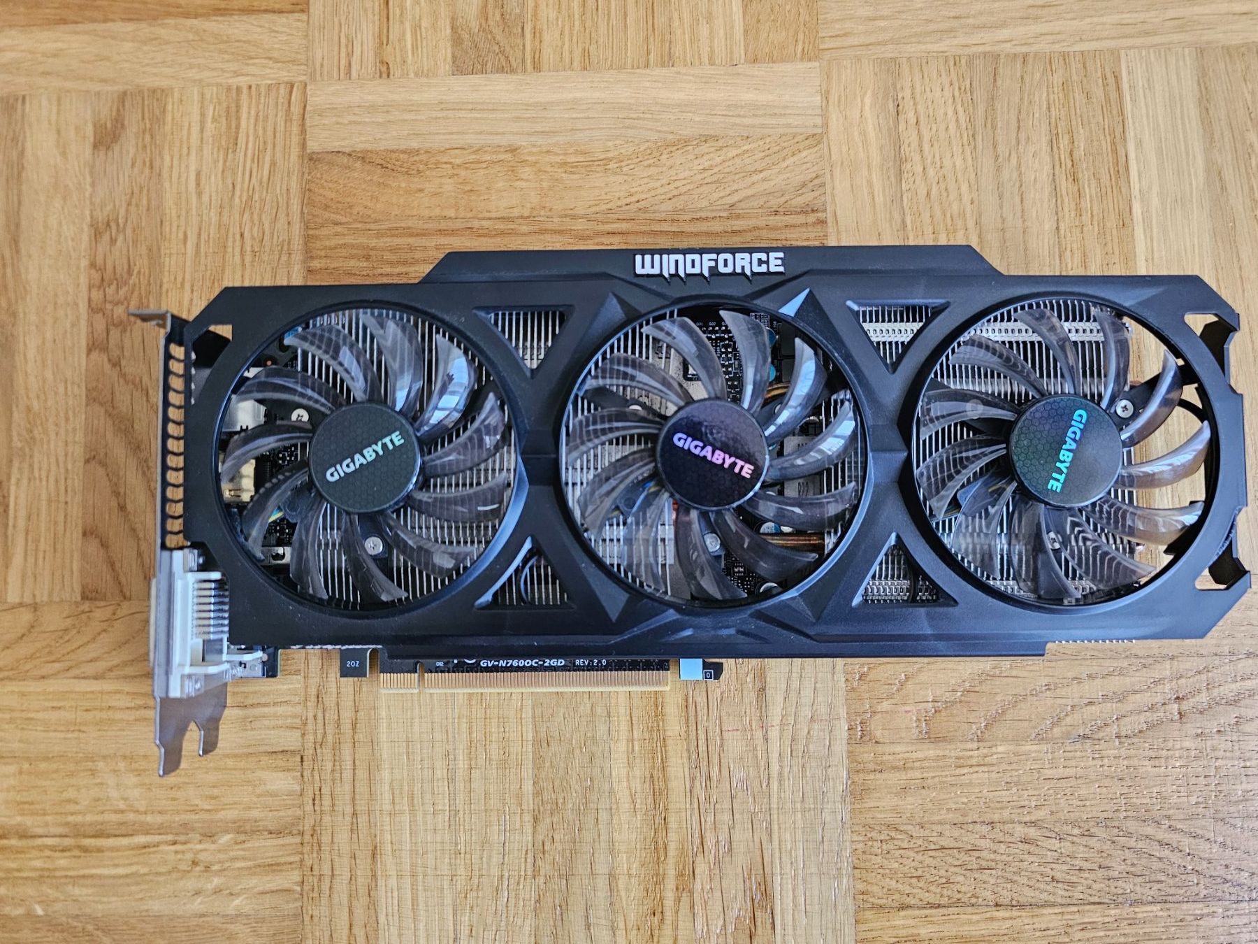 Gigabyte Schede grafiche: Nvidia GTX 760 – Usato da Fribourg venduto da baltenspda