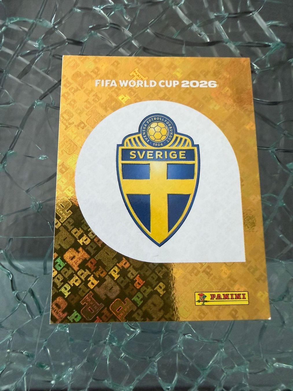 Panini Carte collezionabili: WM 2026 - Panini - Wappen Sweden - SWE 1 – Usato da Pfäffikon ZH venduto da Marcodesi76