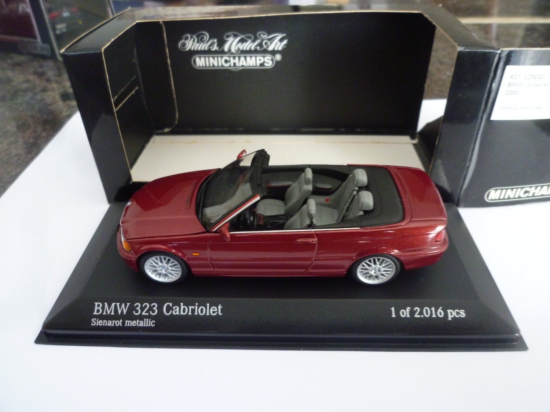 BMW Modellautos: BMW 323 Cabriolet (2000) – Neu und originalverpackt aus Flawil von Imperiosud 1